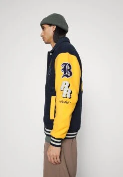 Redefined Rebel Fleece Jacket - Navy Blazer -Modern Classic Shoes Store 746e83dc2db9477cac2095c04d43a8b6