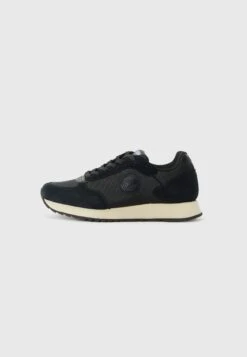 Colmar Originals TRAVIS ONE - Trainers - Black