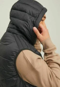 Jack & Jones Ehero Bodywarmer Hood - Waistcoat - Black 12 Jack & Jones Ehero Bodywarmer Hood - Waistcoat - Black -Modern Classic Shoes Store 754315f5ccdd4e3a8173f3b83627d0c9