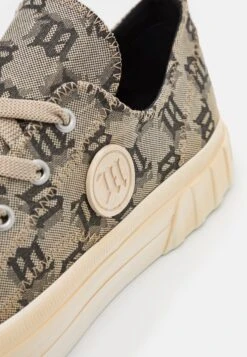 MISBHV Army Monogram - Trainers - Beige -Modern Classic Shoes Store 75940933dc064601a70be050cf49491d