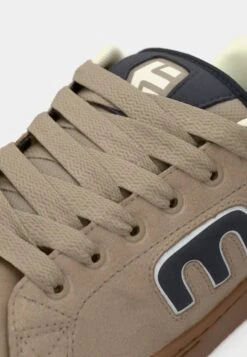 Etnies CALLICUT UNISEX - Skate Shoes - Stone -Modern Classic Shoes Store 75995734153f4d1380dff283ba11d9e0