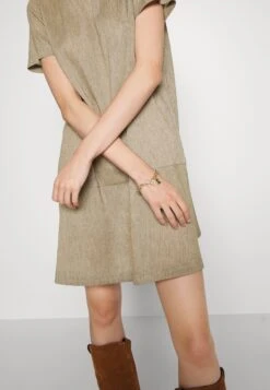 Noa Short Dress - Day Dress 15 Noa Short Dress - Day Dress -Modern Classic Shoes Store 76069d2caa2845ec928753f8690c123f