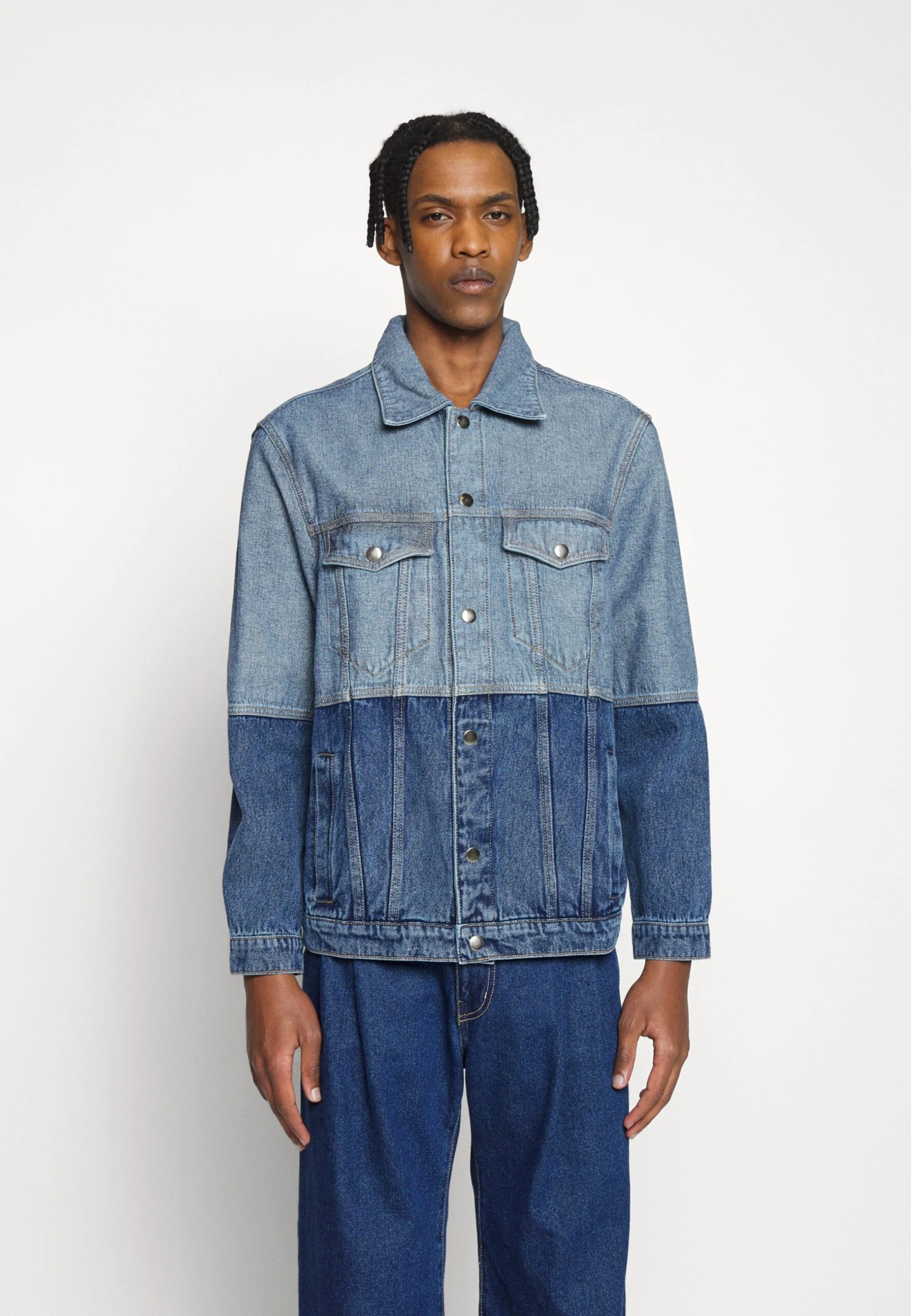 Washed Trucker - Denim Jacket - Blue 3 Washed Trucker - Denim Jacket - Blue - Image 3