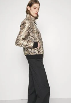 THE KOOPLES Blouson - Bomber Jacket - Beige -Modern Classic Shoes Store 77bbe921c6b7467f94282645039b6083