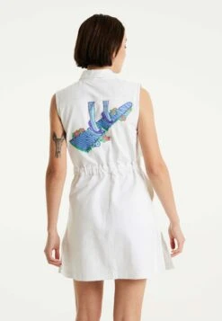 Mini Skater Embroidery - Denim Dress - White