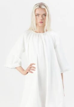 YASBOBBIE - Day Dress - Star White 10 YASBOBBIE - Day Dress - Star White -Modern Classic Shoes Store 79c07db89e7442cf88b933c0a0999dba