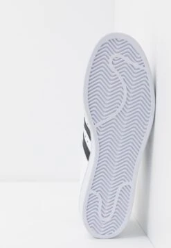 Adidas Originals Superstar Unisex - Trainers - Footwear White/Core Black 17 Adidas Originals Superstar Unisex - Trainers - Footwear White/Core Black -Modern Classic Shoes Store 7b0b8015cdab4fc1bbfe9662d383d8a2