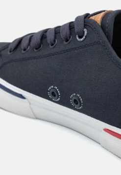 Pepe Jeans KENTON SMART - Trainers - Navy -Modern Classic Shoes Store 7eadc07c0233426b9a7430f7a356a1c0