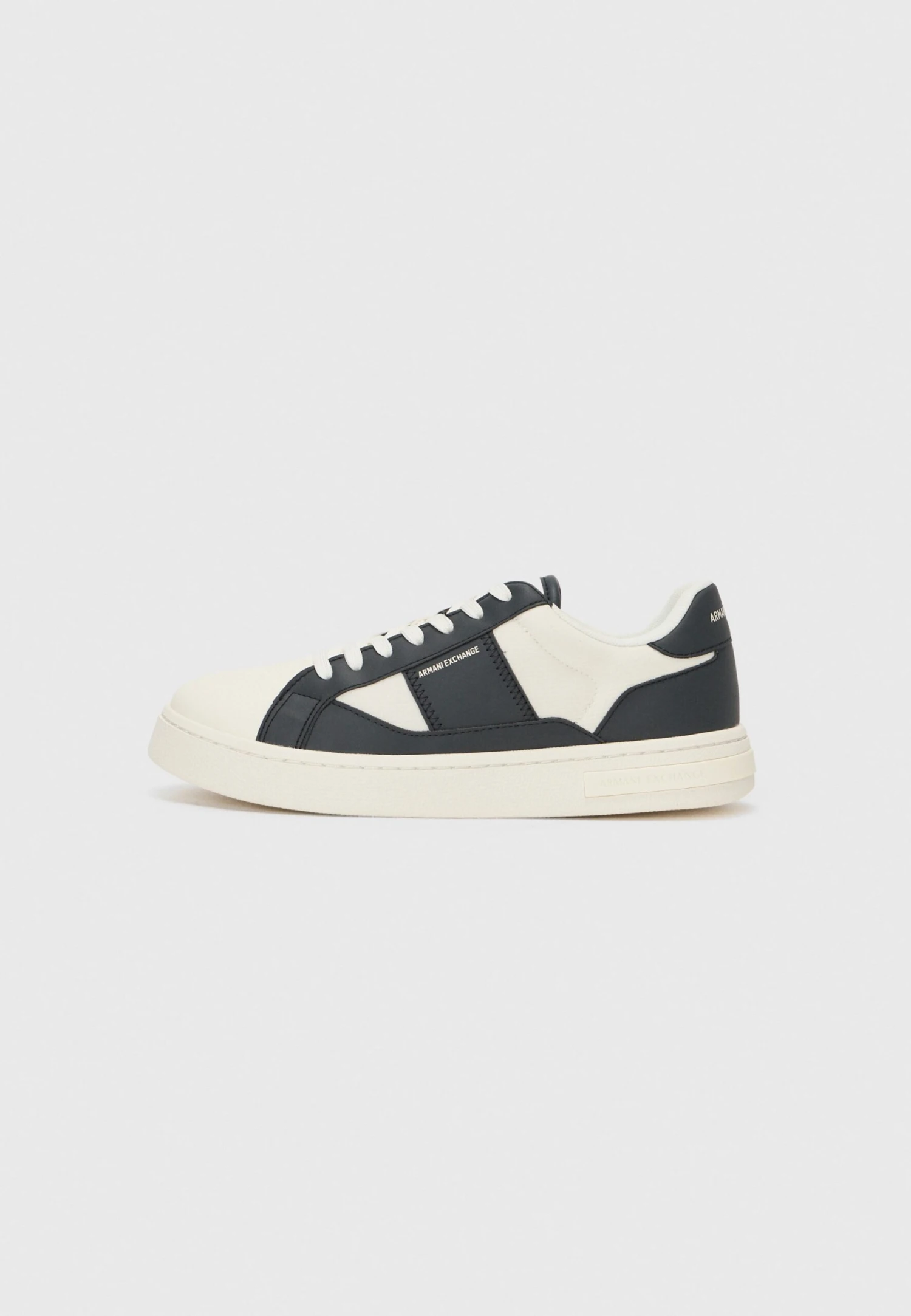 Armani Exchange Trainers - Off White/deep Navy 7 Armani Exchange Trainers - Off White/deep Navy - Image 7