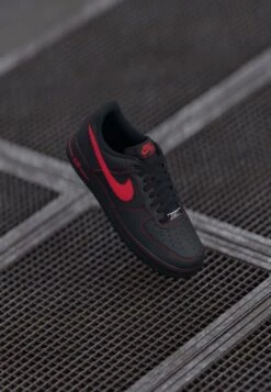 Nike Sportswear AIR FORCE 1 - Trainers - Black/university Red