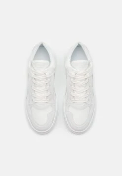 COPENHAGEN Cph111 - Trainers - White 9 COPENHAGEN Cph111 - Trainers - White -Modern Classic Shoes Store 7faf94f7221b4e22bade3ff9a1996dbb