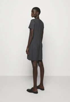 THEORY Jatinn Traceable Woo - Shift Dress - Charcoal Melange 10 THEORY Jatinn Traceable Woo - Shift Dress - Charcoal Melange -Modern Classic Shoes Store 809f8c2e10ad4fb691568add832d77eb