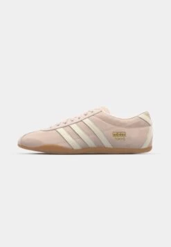 Adidas Originals TOKYO W - Trainers - Bluebird Ftwr White Gum -Modern Classic Shoes Store 81f5b2c5d02a4209a3b5453366419ae0