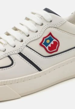 Bally RYO - Trainers - White/peacoat -Modern Classic Shoes Store 841d9e2c41f848ee9d4a4b57719aa786