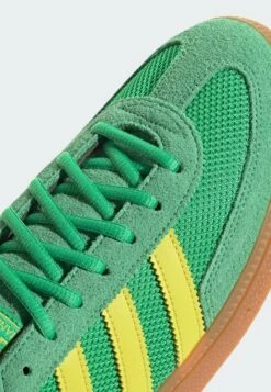 Adidas Originals HANDBALL SPEZIAL - Trainers - Energy Green Pure Sulfur Gum -Modern Classic Shoes Store 846c772d22d44d6594bfe6d8714c8b5d