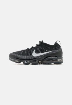 Nike Sportswear Air Vapormax 223 Fk Nn - Trainers - Black/White
