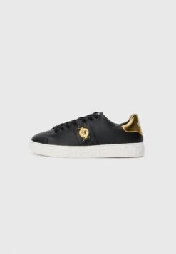 Versace FREEBIO - Trainers - White/silver-coloured -Modern Classic Shoes Store 85689ef4ab6045b3975e0e7089599066