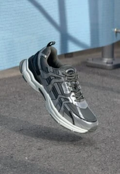 Replay RIFF RUNNER OP3 - Trainers - Silver-coloured