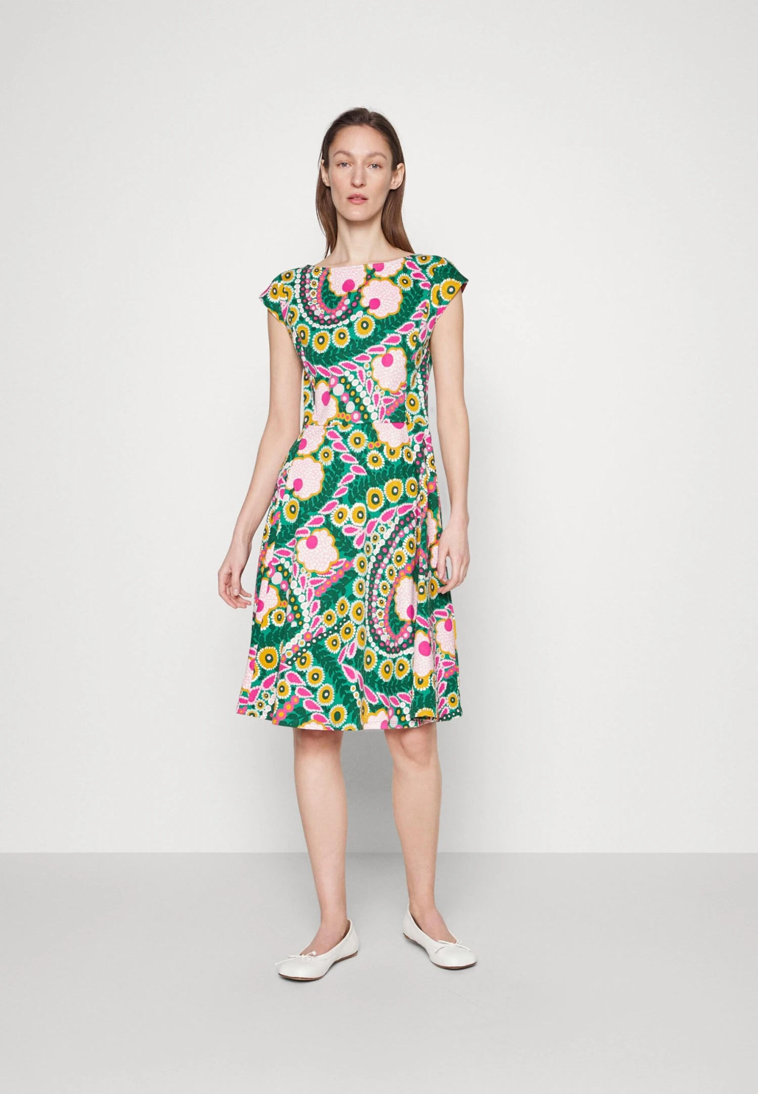 Jesone - Jersey Dress - Verde 1 Jesone - Jersey Dress - Verde