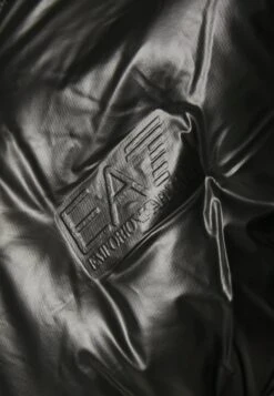 EA7 Emporio Armani Jacket - Winter Jacket - Nero -Modern Classic Shoes Store 8950f9394e494139b6e2d350a7ec43f1