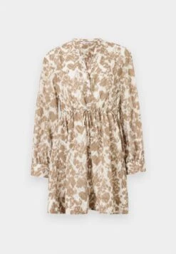 SAMSØE SAMSØE AMELIE DRESS - Shirt Dress - Peony Blur Jasper -Modern Classic Shoes Store 8c0faba1bb7d471b903f4a597e836931