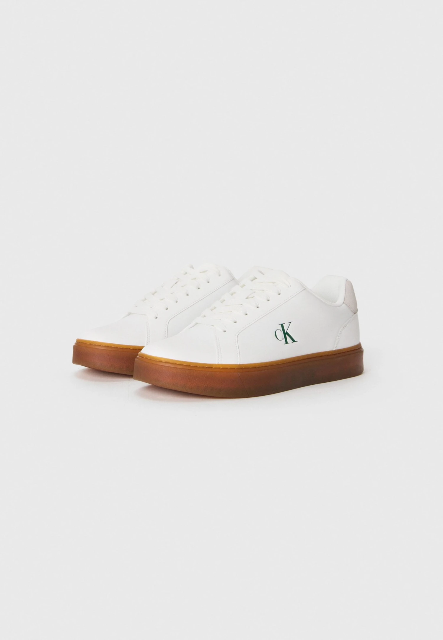 Calvin Klein Jeans CLASSIC CUPSOLE - Trainers - Bright White/chateau/gum 2 Calvin Klein Jeans CLASSIC CUPSOLE - Trainers - Bright White/chateau/gum - Image 2