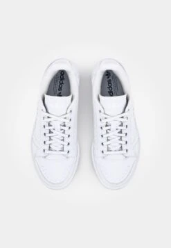 Adidas Originals NEW YORK CITY 90 - Trainers - Ftwr White Ftwr White Crystal White 14 Adidas Originals NEW YORK CITY 90 - Trainers - Ftwr White Ftwr White Crystal White -Modern Classic Shoes Store 90d03aa8aa75404fb300db4f2143633c