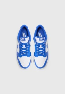 Nike Sportswear DUNK RETRO UNISEX - Trainers - White/hyper Royal 22 Nike Sportswear DUNK RETRO UNISEX - Trainers - White/hyper Royal -Modern Classic Shoes Store 9184f8b323fb4302b2f32e0d1563e42b