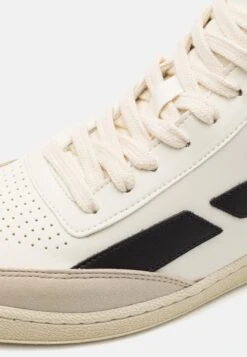 Modelo 89 Vegan - High-Top Trainers - Off-White/Black -Modern Classic Shoes Store 96016b6ca55b4e83b0540be5d223ed64