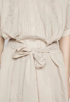 True Religion Short Dress With Embrodery Silver - Day Dress - Beige 11 True Religion Short Dress With Embrodery Silver - Day Dress - Beige -Modern Classic Shoes Store 968a52cd07634a5194a99babf3c19abf