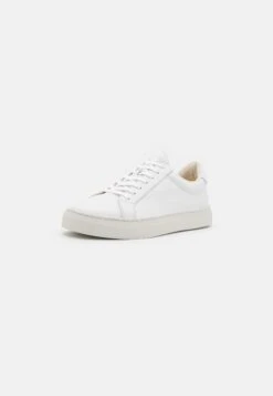 Vagabond Paul 2.0 - Trainers - White -Modern Classic Shoes Store 969b82a83a8c4878a23b36dee0889cca