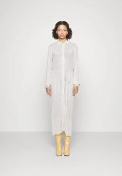 Lulucras- Cocktail Dress / Party Dress - Silver