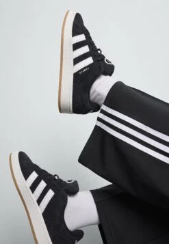 Adidas Originals CAMPUS 00S UNISEX - Trainers - Core Black/cloud White