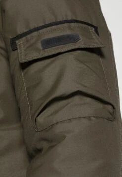 Jack & Jones Jjeglobe - Winter Jacket - Forest Night 9 Jack & Jones Jjeglobe - Winter Jacket - Forest Night -Modern Classic Shoes Store 9d46af6a863c45d887f4824bfe53f18c