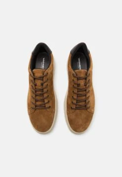 Vagabond John - Trainers - Cognac 15 Vagabond John - Trainers - Cognac -Modern Classic Shoes Store 9d7a261291ee494bb810835c33d2165b