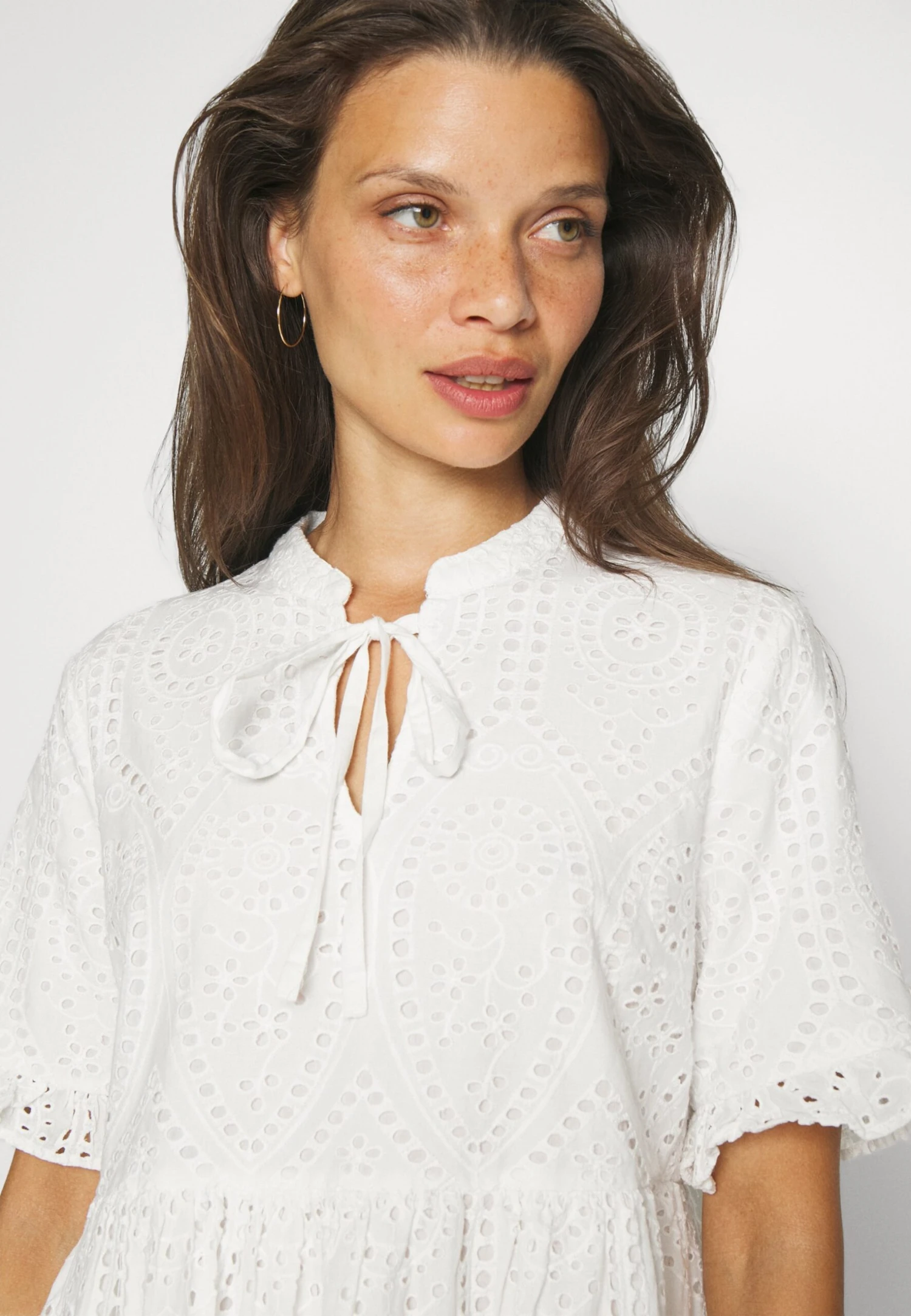 Yasholi Short Dress - Day Dress 4 Yasholi Short Dress - Day Dress - Image 4