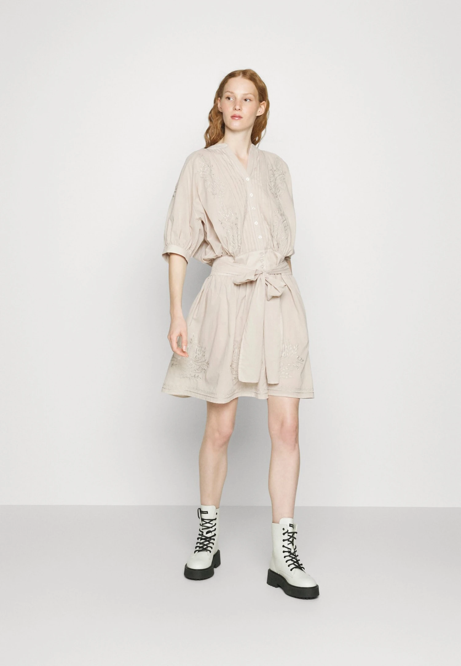 True Religion Short Dress With Embrodery Silver - Day Dress - Beige 2 True Religion Short Dress With Embrodery Silver - Day Dress - Beige - Image 2