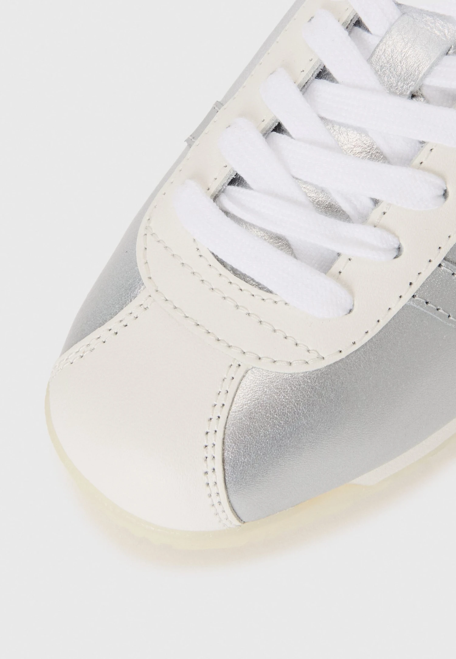 Lacoste CLUB LOW - Trainers - White/silver-coloured 6 Lacoste CLUB LOW - Trainers - White/silver-coloured - Image 6