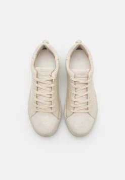 Kurt Geiger London Laney Mens - Trainers - Beige 9 Kurt Geiger London Laney Mens - Trainers - Beige -Modern Classic Shoes Store a42a6a9e749846868611aeee25382c4a