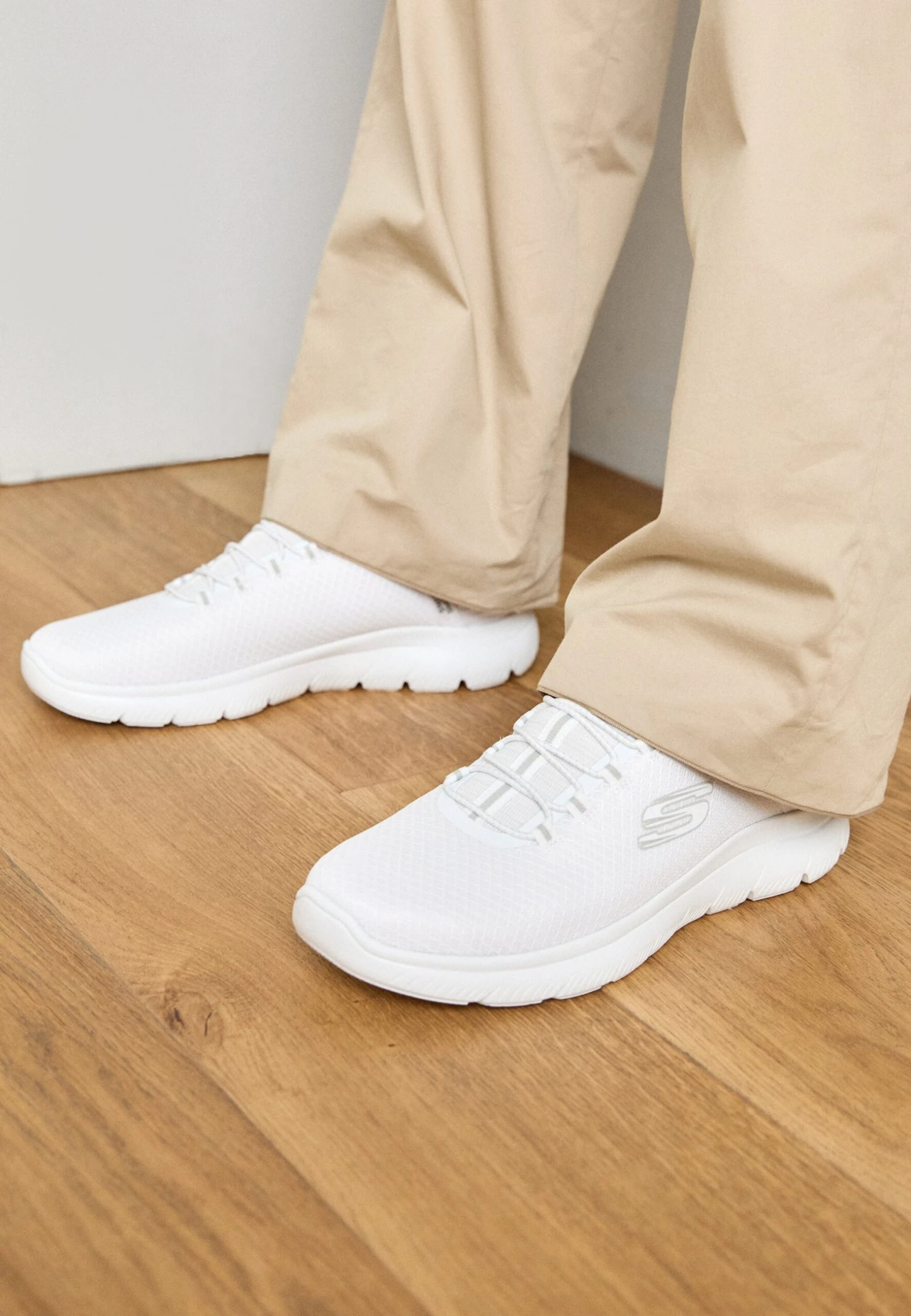 SUMMITS - Trainers - White 2 SUMMITS - Trainers - White - Image 2