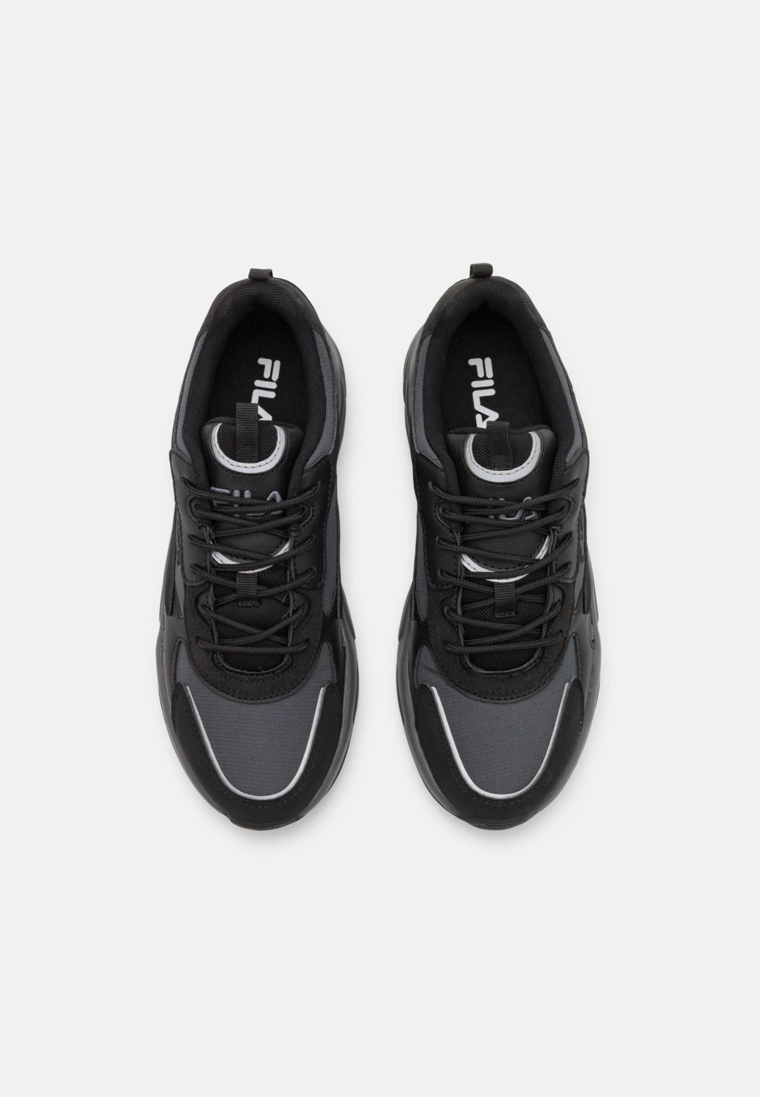 Fila Novarra Unisex - Trainers - Black 4 Fila Novarra Unisex - Trainers - Black - Image 4