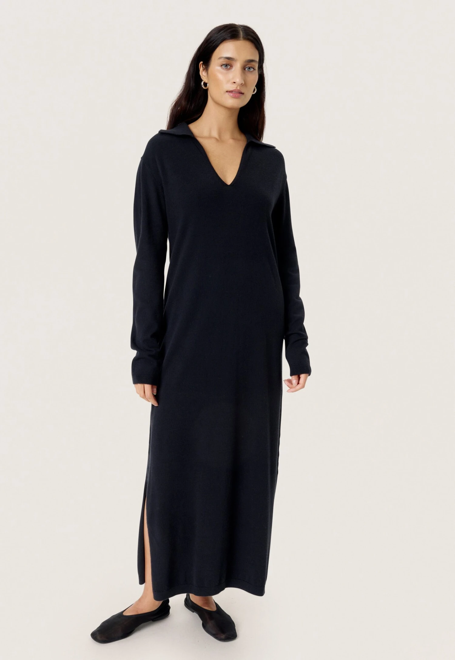Soaked In Luxury SPINA - Jumper Dress - Black 1 Soaked In Luxury SPINA - Jumper Dress - Black