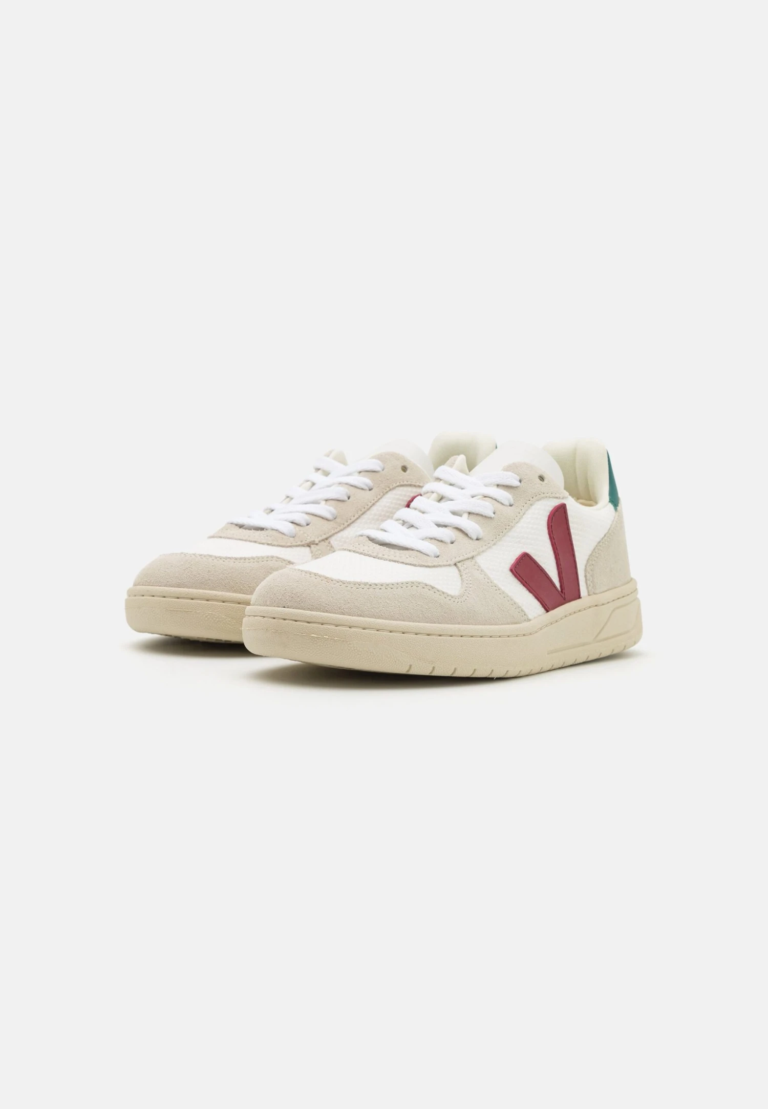 Veja Trainers - White/Marsala/Brittany 2 Veja Trainers - White/Marsala/Brittany - Image 2