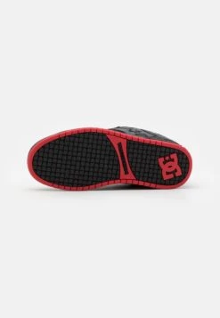DC SHOES COURT GRAFFIK UNISEX - Skate Shoes - Black/grey/red -Modern Classic Shoes Store a71c40eeaa1b42c6becd595d7b0e341c