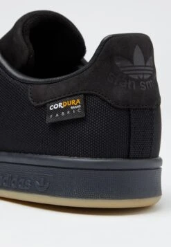 Adidas Originals Stan Smith Unisex - Trainers - Core Black/Carbon -Modern Classic Shoes Store a81ad73bb8c24a689c9e7a0352d7f945