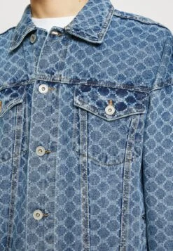 Redefined Rebel Reagan Jacket - Denim Jacket - Light Blue -Modern Classic Shoes Store a865cf0deec64e1c80b3edd7d194e7c9