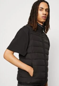 Antony Morato Techno Peach Touch - Waistcoat - Black 9 Antony Morato Techno Peach Touch - Waistcoat - Black -Modern Classic Shoes Store abec76319e714f3c945856452ee1a207