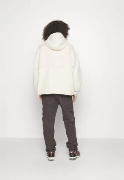 Calvin Klein Jeans Jacket - Winter Jacket - Eggshell 8 Calvin Klein Jeans Jacket - Winter Jacket - Eggshell -Modern Classic Shoes Store ac2020e2685b4e05b3c99aa29cd4d7ba