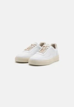 Filling Pieces MONDO VIERA - Trainers - White -Modern Classic Shoes Store acd8c2c3717944929ba35e33950ce123