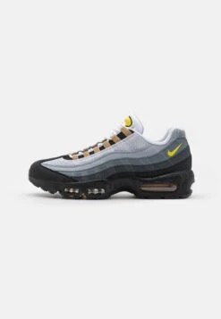 Nike Sportswear Air Max 95 Ifp - Trainers - White/Yellow Strike/Elemental Gold